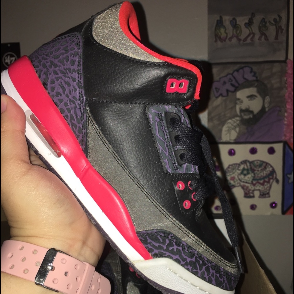 Retro 3 Crimson Size 5Y